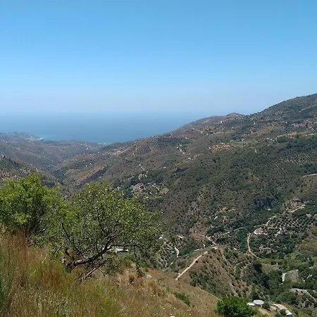 Zazabi Nyaraló *